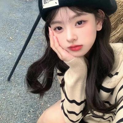 三小一家人